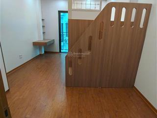 Bán nhà mới liên mạc  cạnh hồ điều hòa, ô tô đỗ ngày đêm, 5 tầng full nội thất giá nhỉnh 5 tỷ