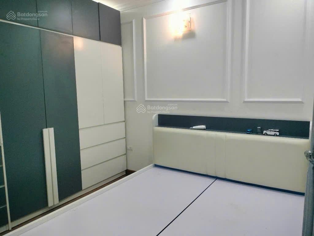 Bác sỹ hùng nhờ bán nhà đẹp liên mạc 5 tầng mới tinh, ô tô đỗ cổng, giá chỉ nhỉnh 5 tỷ