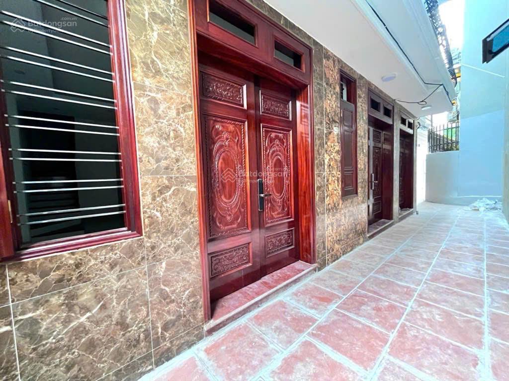 Bán nhà tây tựu 5 tầng mới tinh gần đh công nghiệp  hai thoáng, giá nhỉnh 6 tỷ