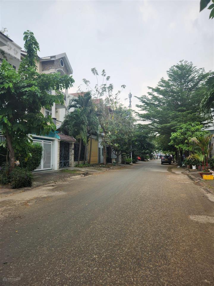 Bán đất đường huỳnh tấn phát, hẽm oto thông đường phú thuận, phú mỹ hưng 2p, chỉ 85tr/m2.