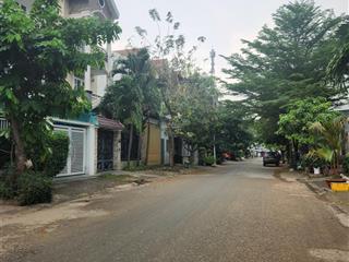 Bán đất đường huỳnh tấn phát, hẽm oto thông đường phú thuận, phú mỹ hưng 2p, chỉ 85tr/m2.