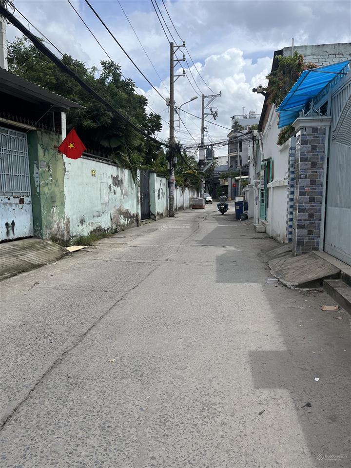 Bán nhà tỉnh lộ 10  6x18 111m2  hẻm 6m  giá 8,x tỷ  bình tân