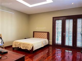 Siêu phẩm phân lô phố võ chí công 85m2 mặt tiền 5m ô tô tránh kd giá 29 tỷ