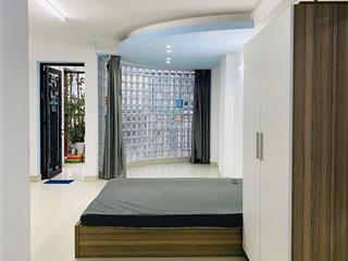 Cho thuê  ch rộng 50m2 có ban công nội thất chỉ 7tr5!