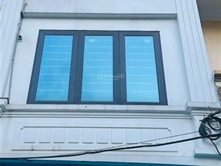 Tây tựu 36m2, 5,2 tỷ, dân xây, ngõ nông, thẳng, gần đhcn hà nội a&b