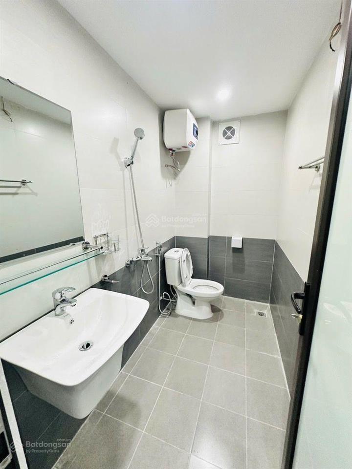 Thụy phương, 54m 6 tầng, thang máy, gần hv tài chính, 9,8 tỷ, ô tô vf3 đỗ cửa