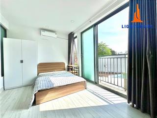 Studio đầy đủ nội thất  tách bếp ban công đón nắng cực chill