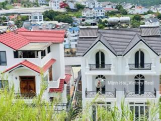 Bán villa/biệt thự  hẻm xe hơi  giá chỉ hơn 5 tỷ đường trịnh hoài đức, p.11, đà lạt