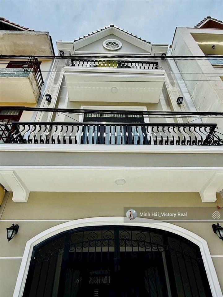 Bán nhà phố mặt tiền mạc đĩnh chi, p. 04, phường xuân hương đà lạt, sổ hồng riêng