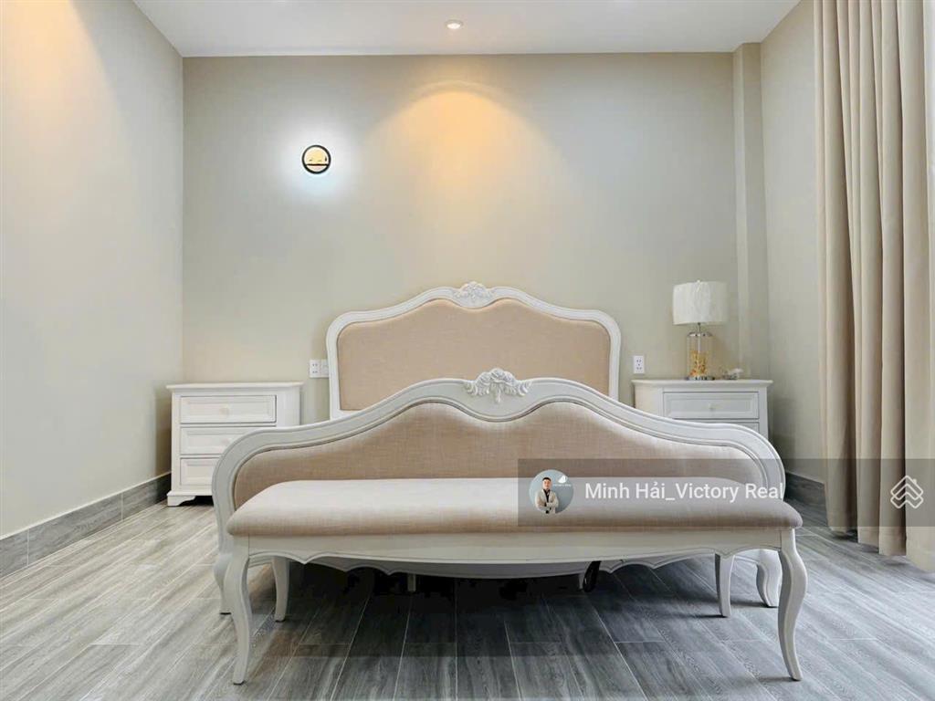 Bán nhà phố mặt tiền mạc đĩnh chi, p. 04, phường xuân hương đà lạt, sổ hồng riêng