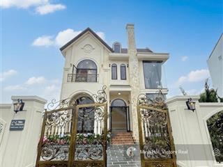 Siêu phẩm biệt thự châu âu giữa lòng đà lạt,dt  220m2 ( ngang 12m ) đã hoàn công full nội thất sịn