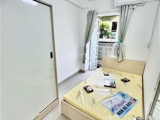 Cho thuê chính chủ căn hộ 2pn  ban công tại mặt tiền quận 4