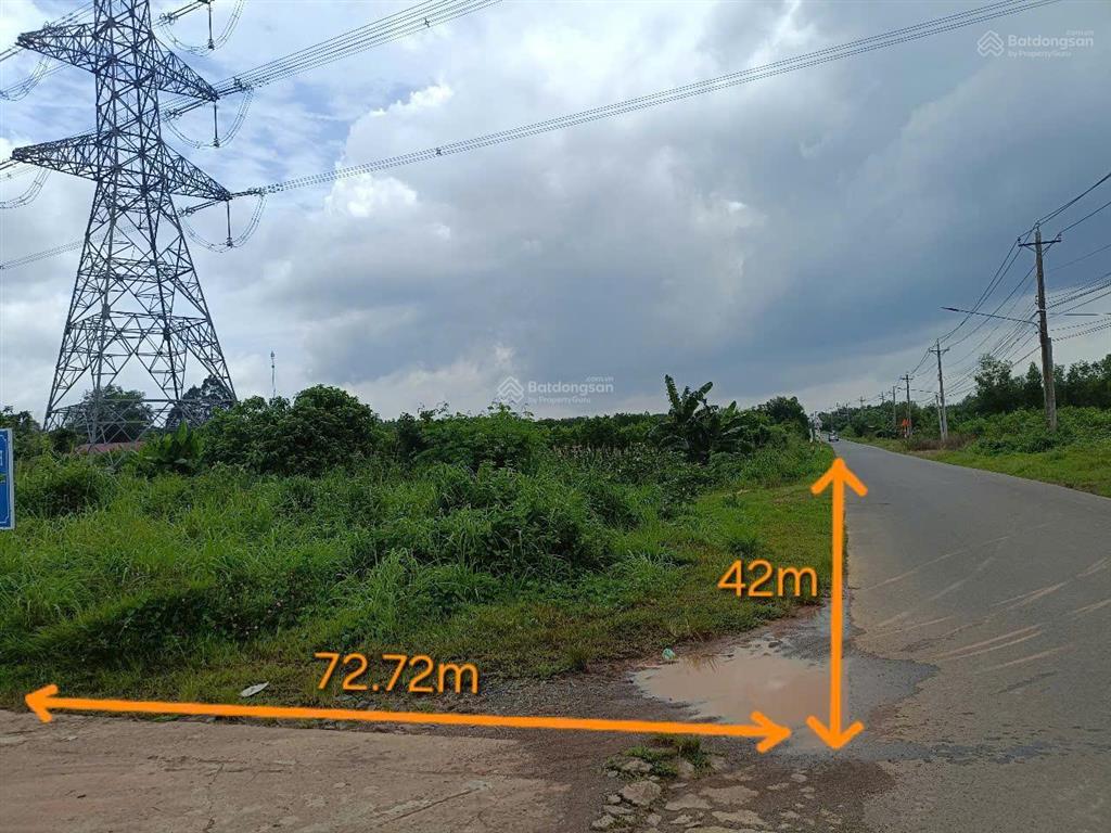 Khách bán lô đất mt nhựa hơn 40m, dt hơn 1600m2, 2tỷ5 tl, xuân lộc, đồng nai