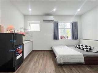 Cho thuê căn hộ dv studio 27m2 chỉ với 4,5tr  5,5 triệu dự án mới 100% ở khu dân cư nam long, q7