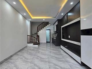 Hàng hiếm xuân thuỷ cầu giấy 36m nở hậu  đẹp mới ở luôn ngõ nông giá cực tốt