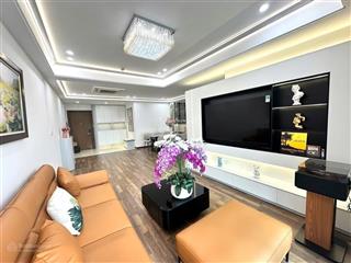 Duy nhất 1 căn khu vip chung cư bộ quốc phòng, ngõ đẹp nhất hoàng quốc việt, 3pn, thoáng sáng.