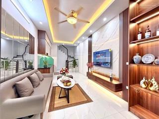 Quá đẹp, bán nhà mới thuỵ phương  ô tô đỗ cổng  10m ra phố  lô gốc  2 thoáng  nội thất xịn