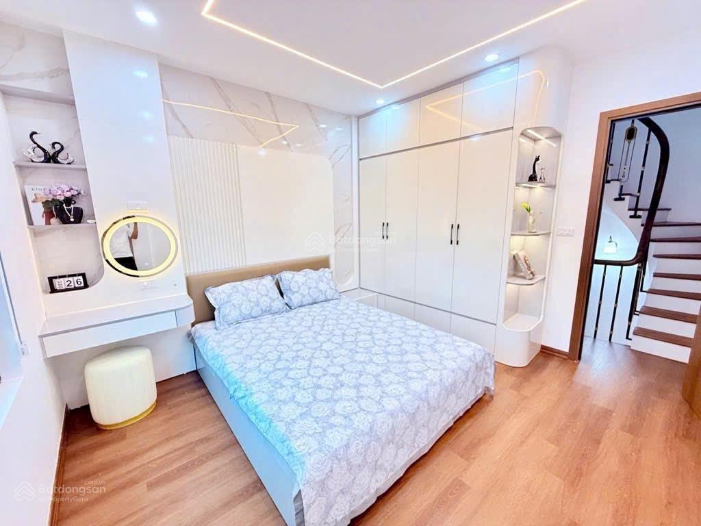 Bán nhà mới đẹp xuân đỉnh, ngoại giao đoàn, 2 thoáng, ôtô đỗ cửa, nội thất sang trọng, giá 6.95 tỷ