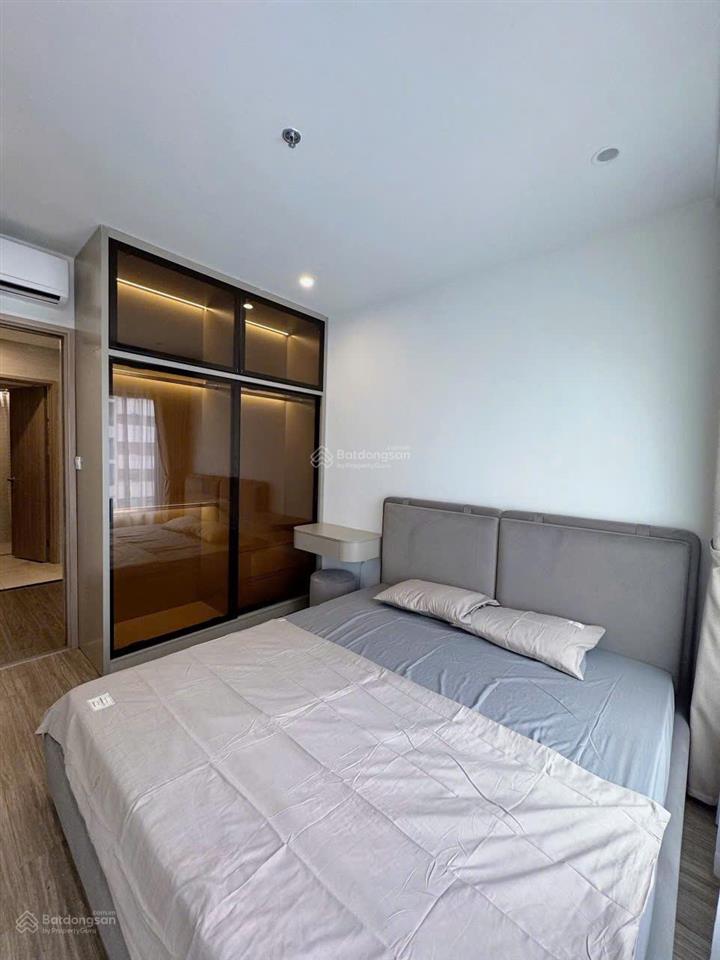 Chính chủ bán ch 1pn + 43m2 full đồ 2.78 tỷ vinhomes smart city