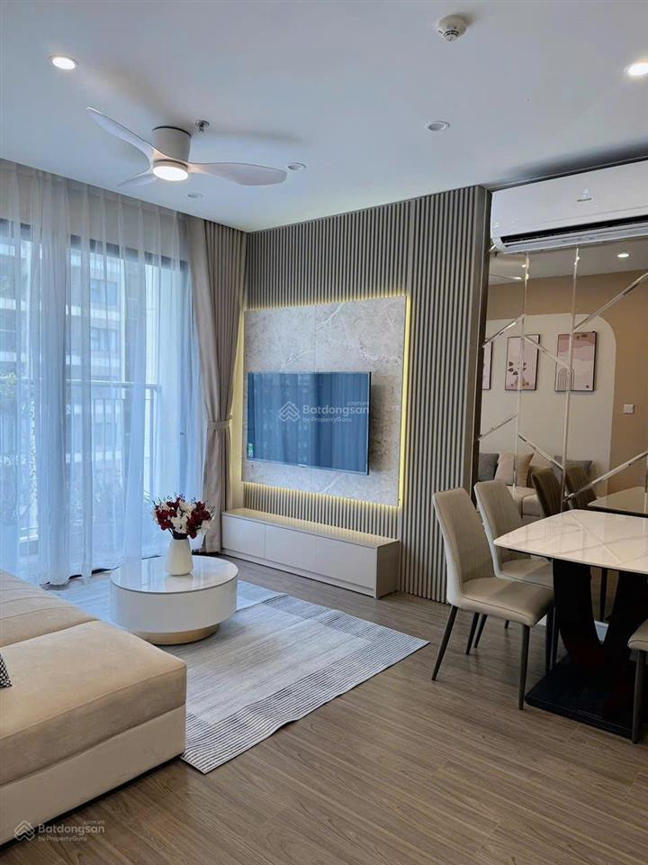 Chính chủ bán ch 1pn + 43m2 full đồ 2.78 tỷ vinhomes smart city