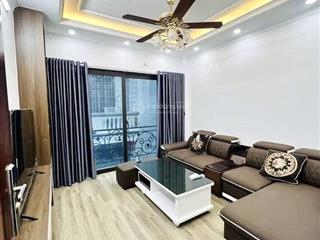 Hơn 8 tỷ nhà đẹp ở ngay, gần oto tránh khu vực loanh quanh nguyễn đức cảnh 45m