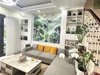 8,33 tỷ sở hữu nhà đẹp nở hậu gần ngõ minh khai 45m