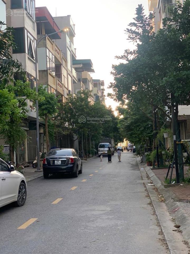 Bán đất đấu giá thạch bàn 80m2 mt 5.5m đường phân lô 12m vỉa hè thoáng