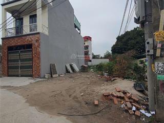 Chính chủ cần ra hàng 1 lô góc, 2 mặt tiền thổ cư vân trại, đường ô tô, giá rẻ