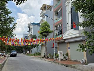 Bán lô view vườn hoa giãn dân bò sơn 3  p. võ cường  tp bắc ninh diện tích  72m2 .
