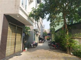 Bán lô đất làn 2 lạc long quân,vũ ninh,tp bắc ninh lô góc 2 mặt tiền diện tích 72m.