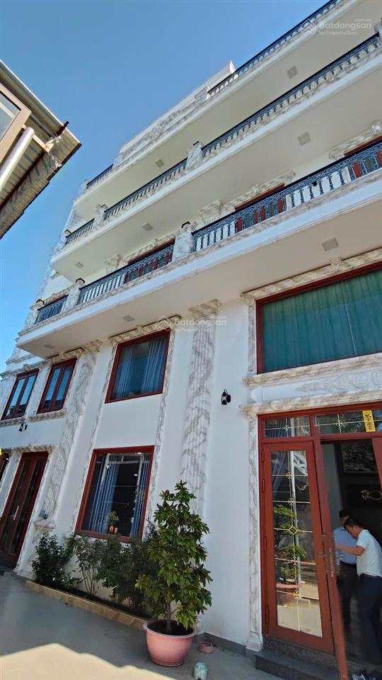 Bán nhà khu vip bình thành . chủ ngộp bank giảm nhanh 900tr.giá còn 40tỷdt989,8m2 (có nhà xưởng)