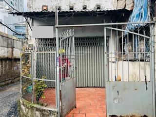 Bán gấp nhà ngay góc 2 mặt tiền  4,5 x 15  âu cơ  đường trước nhà 5m  sổ hồng riêng.