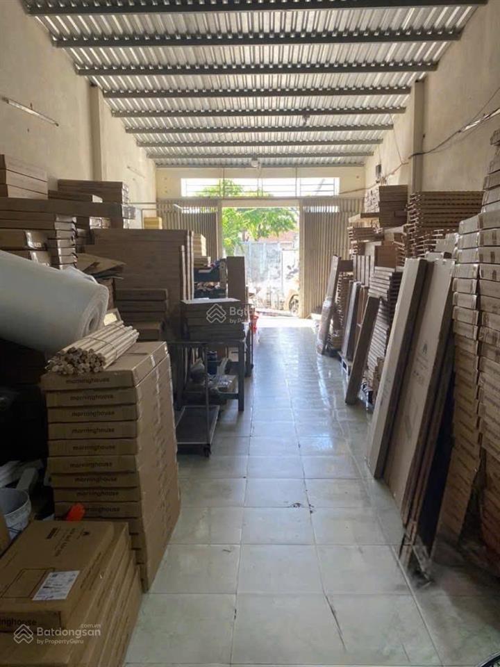 Hóc môn  mặt tiền kinh doanh đỉnh  ngang 5m  nở hậu tài lộc  262m2  sổ hồng riêng .