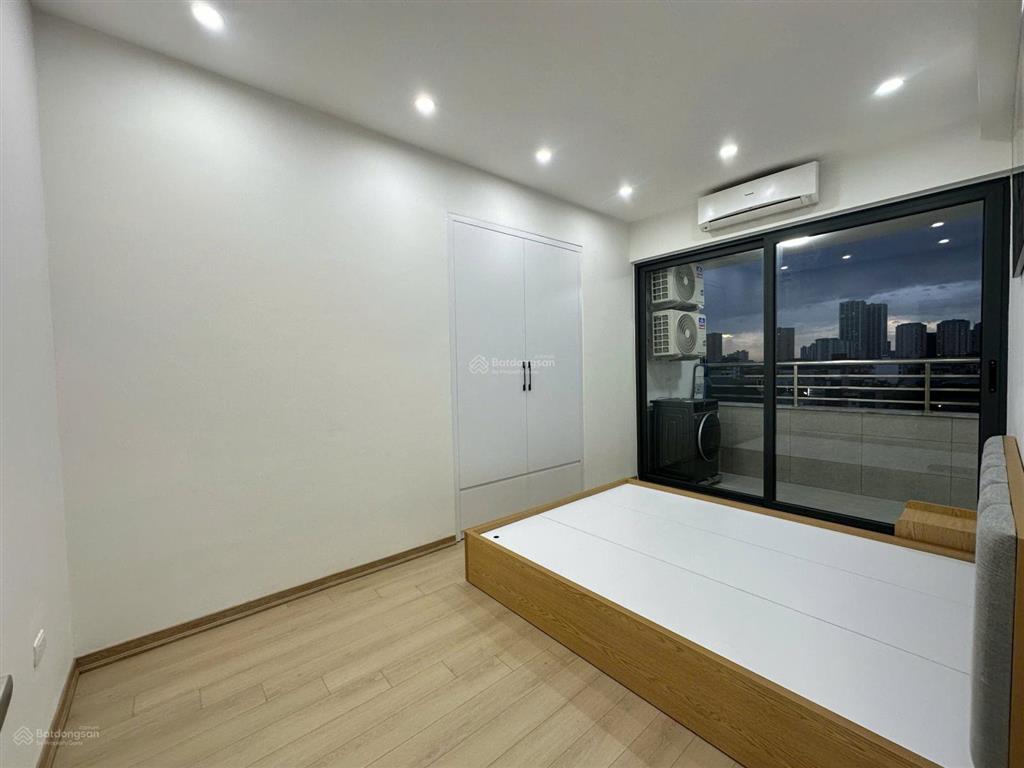 Có sổ  nhà đẹp! chung cư hồ gươm plaza hà đông 78m2, 2 phòng ngủ, 2 vệ sinh. giá 5.x tỷ
