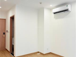 Quá rẻđẹp với căn studio toà tc3 6tr nguyên bản có ban công thoáng mát view bể bơi
