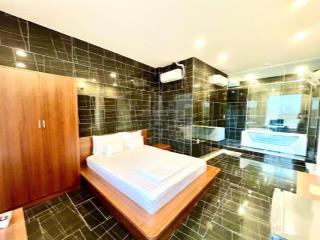 Bán khách sạn khai thác dòng tiền cực tốt 330tr/tháng 9%. hầm 6 lầu sân thượng, 48 phòng, 1.600m2