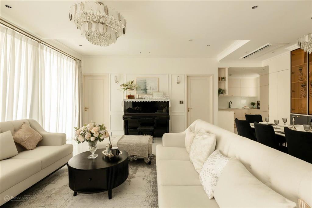 Căn hộ góc 3pn 152m2 view hồ & landmark trung tâm quận 7