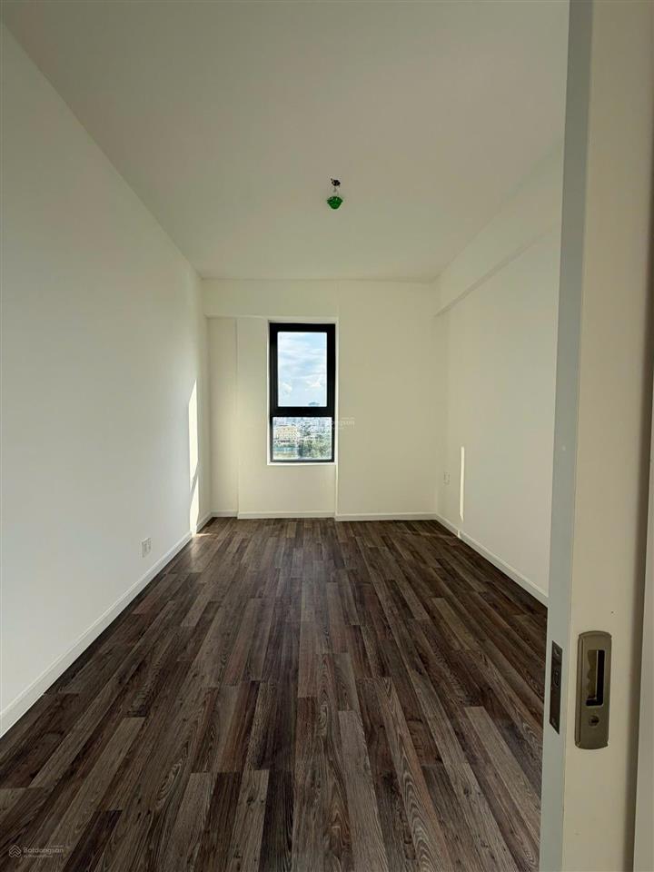Căn hộ góc 3pn  137m2 view hồ đẹp toàn cảnh quận 1 và landmark giá 8,3 tỷ