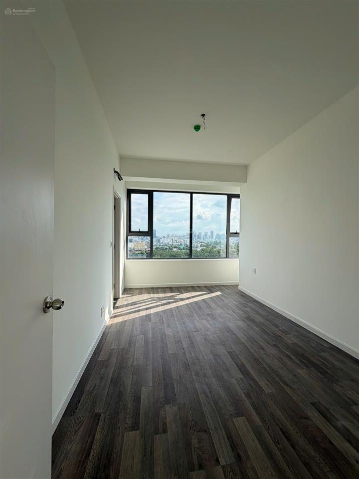 Căn hộ góc 3pn  137m2 view hồ đẹp toàn cảnh quận 1 và landmark giá 8,3 tỷ