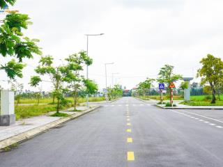 11tr/m2  đường 13m5  trung tâm thị trấn la hà  ngay quốc lộ 1a  hạ tầng & công viên đầy đủ