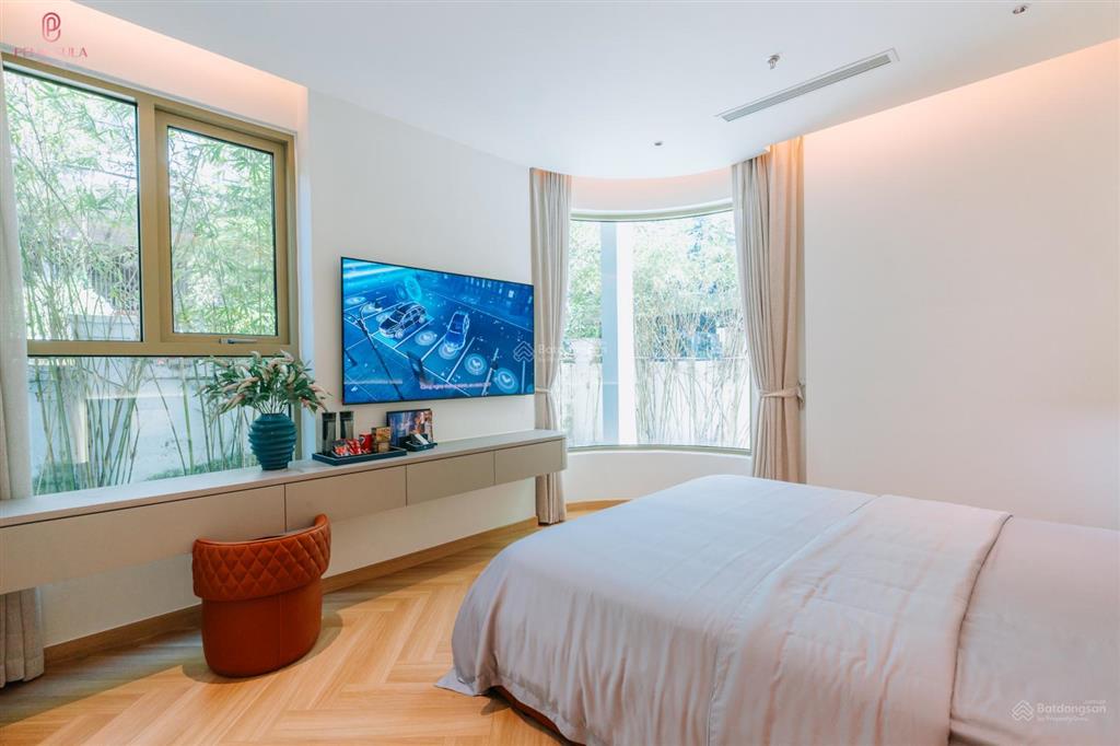 Chốt nhanh kẻo lỡ! cơ hội lớn khi căn 2pn  4,350 tỷ,tầng cao, view sông hàn, hướng đông nam mát mẻ