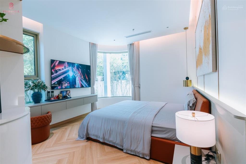Chốt nhanh kẻo lỡ! cơ hội lớn khi căn 2pn  4,350 tỷ,tầng cao, view sông hàn, hướng đông nam mát mẻ