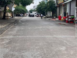 Chủ gủi bán lô giãn dân khu phố đỉnh thị xã quế võ bn ngay cạnh bên xe cây xăng bệnh viện