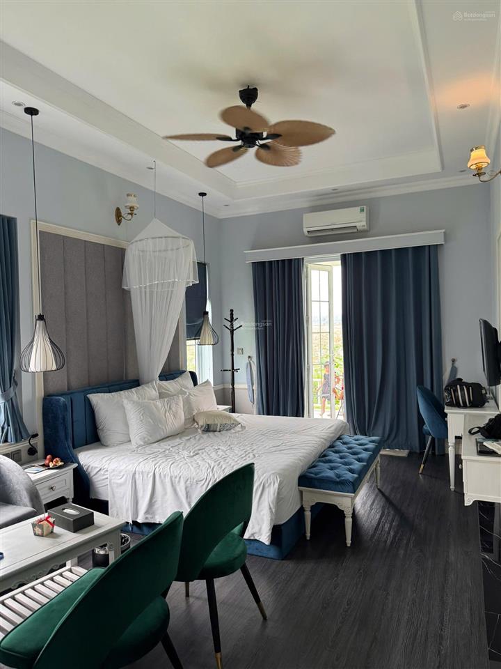Chỉ 4 tỷ sở hữu ngay bích liên villa 2 ngủ,260m full nội thất giữa lòng khoáng nóngvườn vua resort