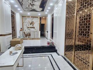 Có thang máy giá rẻ 42 triệu  khu bắc hải, quận 10  5 tầng, dt 4.2x18m chính chủ
