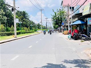 Cần bán gấp nhà c4 mặt tiền tân sơn, dòng tiền 35tr/tháng, đường 40m, đối diện sân golf, nhỉnh 20tỷ