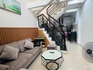 Bán nhà huỳnh văn bánh, 5,7 tỷ, 36m2, 3pn, 2wc,