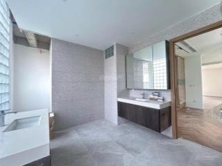 Bán gấp nhà 2 mặt tiền nguyễn ư dĩ, p. thảo điền. giá rẻ nhất thị trường 50 tỷ 267m2