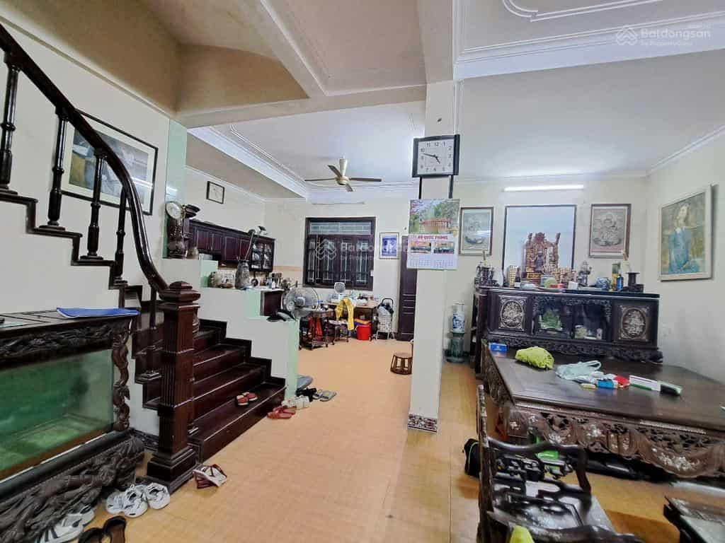 Ngõ thông, gần ô tô, nhật chiêu, tây hồ. 122m2, mt 5.5m, giá chỉ 170tr/m2