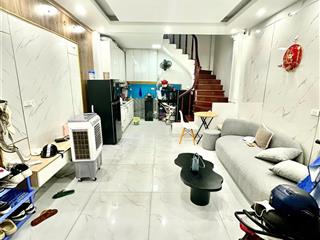 Bán nhà nguyễn lân  10m ra ô tô  20m ra mặt phố  phân lô  ngõ cực thoáng  42.5m2x5t chỉ 7.6 tỷ